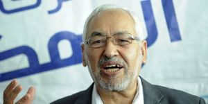 TUNISIE : Comment le parti Ennahda avance ses pions TUNISIE : Comment le parti Ennahda avance ses pions