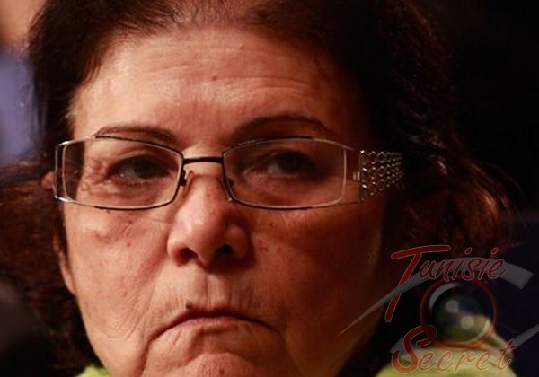 Un visage qui en dit long sur ce clone féminin de Moncef Marzouki. Un visage qui en dit long sur ce clone féminin de Moncef Marzouki.