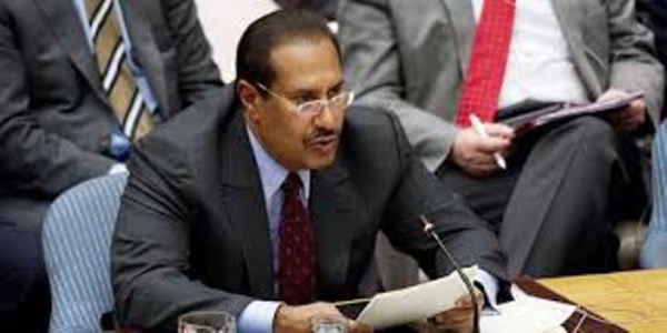 Hamad Ben Jassem le Frère musulman et sympathisant d'Al-Qaïda, à l'époque où il fustigeait la glorieuse République Arabe Syrienne. Hamad Ben Jassem le Frère musulman et sympathisant d'Al-Qaïda, à l'époque où il fustigeait la glorieuse République Arabe Syrienne.