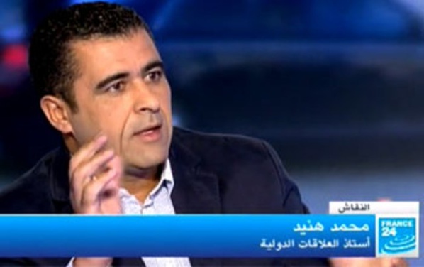 Mohamed Hnid, usurpant sur France24 le titre de "professeur" et la qualité de "relations internationales"