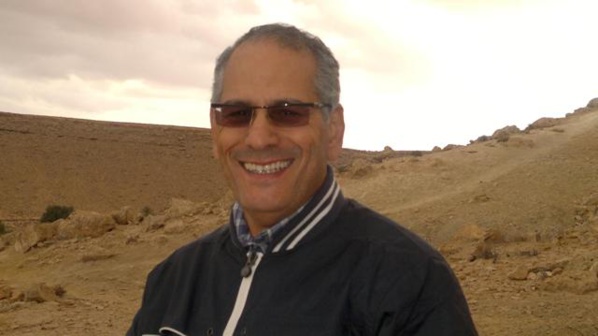 Abdelaziz Ben Aïssa: "J'ai voté pour le père du peuple pour que le fils du peuple que je suis suive son exemple...dans cinq ans ! Abdelaziz Ben Aïssa: "J'ai voté pour le père du peuple pour que le fils du peuple que je suis suive son exemple...dans cinq ans !