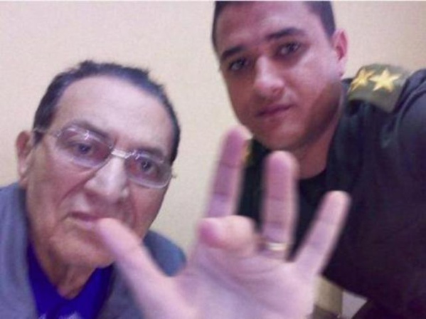 Photo truquée par les cyber-islamistes égyptiens. Photo truquée par les cyber-islamistes égyptiens.