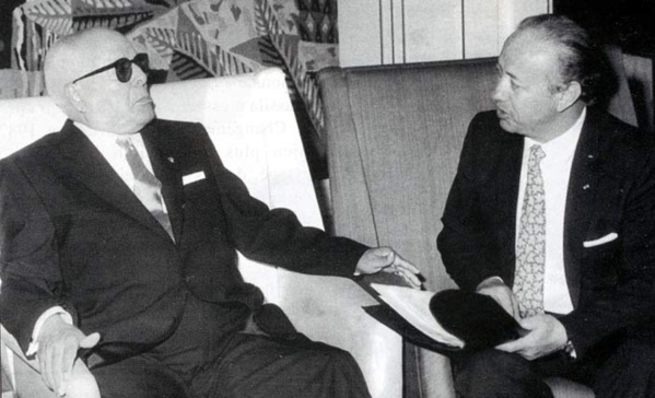 Habib Bourguiba avec Béji Caïd Essebsi alors ministre des Affaires étrangères. Habib Bourguiba avec Béji Caïd Essebsi alors ministre des Affaires étrangères.