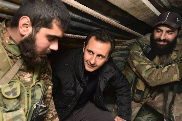 Le président Bachar Al-Assad avec ses vaillants soldats sur le front de Jobar.