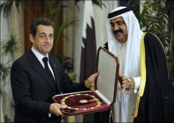 En titrant « Nicolas Sarkozy doit rompre avec le Qatar », Le Monde vire de bord