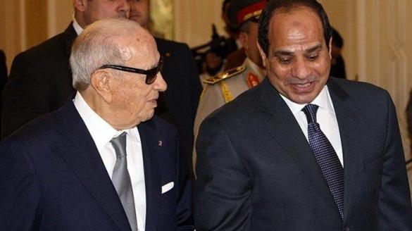 Le président tunisien Béji Caïd Essebsi avec le Raïs égyptien Abdel Fattah Al-Sissi.