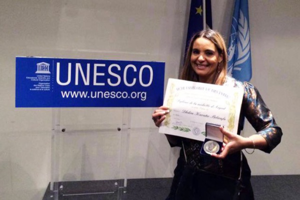 Belwafa Dekhra au siège de l'UNESCO à Paris, en 2014.
