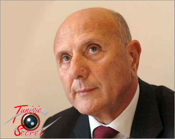 Un passé de Baathiste, un parcours de droit-de-l'hommiste et une tête d'américaniste ! Un passé de Baathiste, un parcours de droit-de-l'hommiste et une tête d'américaniste !