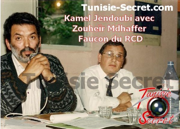 Février 1992, Kamel Jendoubi en pleine action militante au siège du RCD à Paris (Botzaris), qui a été pillé en 2011 par les islamistes et les gauchistes, avec l'aide de certains Rcédistes.