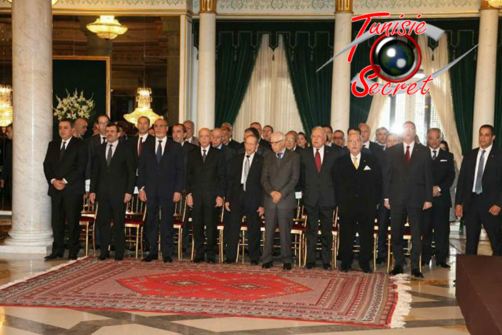 De gauche à droite: Mehdi Jomaa, Ali Larayedh, Hamadi Jebali, Mohamed Ghannouchi, Hamed Karoui, Hédi Baccouche, Rachid Sfar, Foued Mebazaa, Béchir Essid.