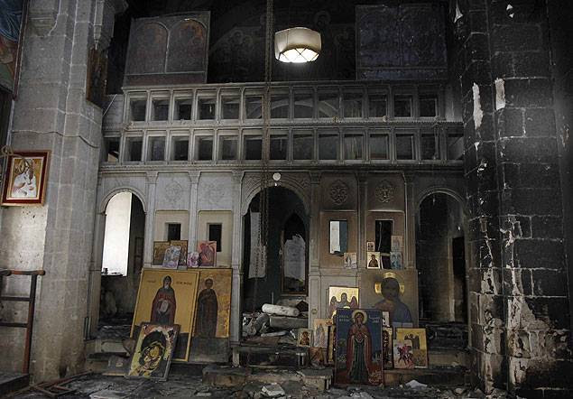 Ce qui reste d'un haut lieu du culte chrétien dans la ville martyre de Maaloula, après sa libération des mercenaires du Qatar et d'Arabie Saoudite.