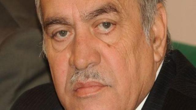 M.Nadhir Hamada, haute compétence nationale et ancien ministre de l'Environnement, injustement et arbitrairement maintenu dans les prisons tunisiennes.