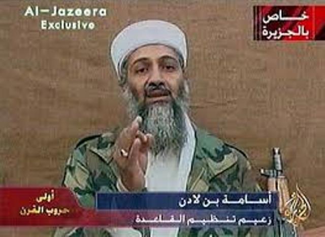 Oussama Ben Laden intervenant sur Al-Jazeera, sa porte-parole officieuse. Et si les relations entre Al-Qaïda et Al-Qatar étaient structurelles et stratégiques ?