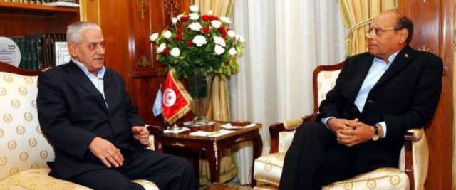 Houcine Abassi, secrétaire général de l'UGTT, avec Moncef Marzouki, représentant des intérêts qataris en Tunisie.